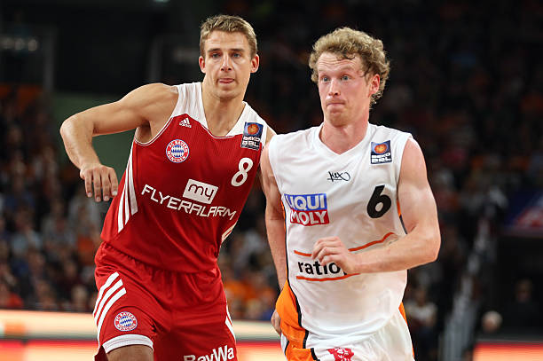 车队迎来了 车队迎来了